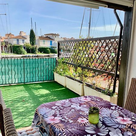 Appartement rue de l'amarrage à PORT GRIMAUD avec Terrasse vue canaux et garage Exterior foto